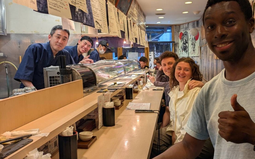 なんと！！外国人芸人で有名なアイクぬわらさんがご来店！